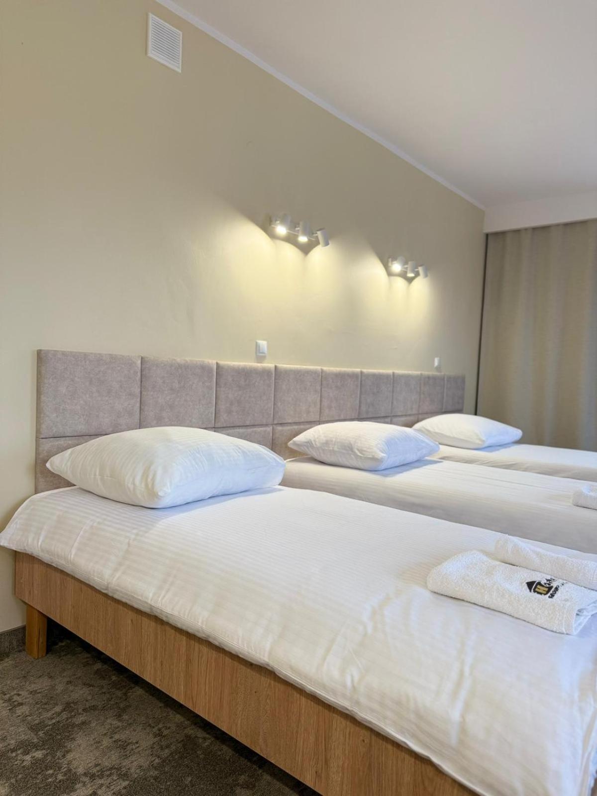 Hotel Tm Радом Екстер'єр фото